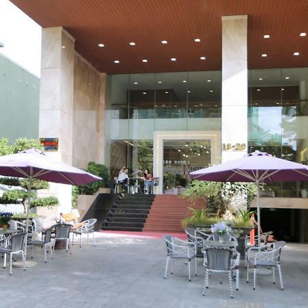 Clivia Hotel & Suite Đà Nẵng Extérieur photo